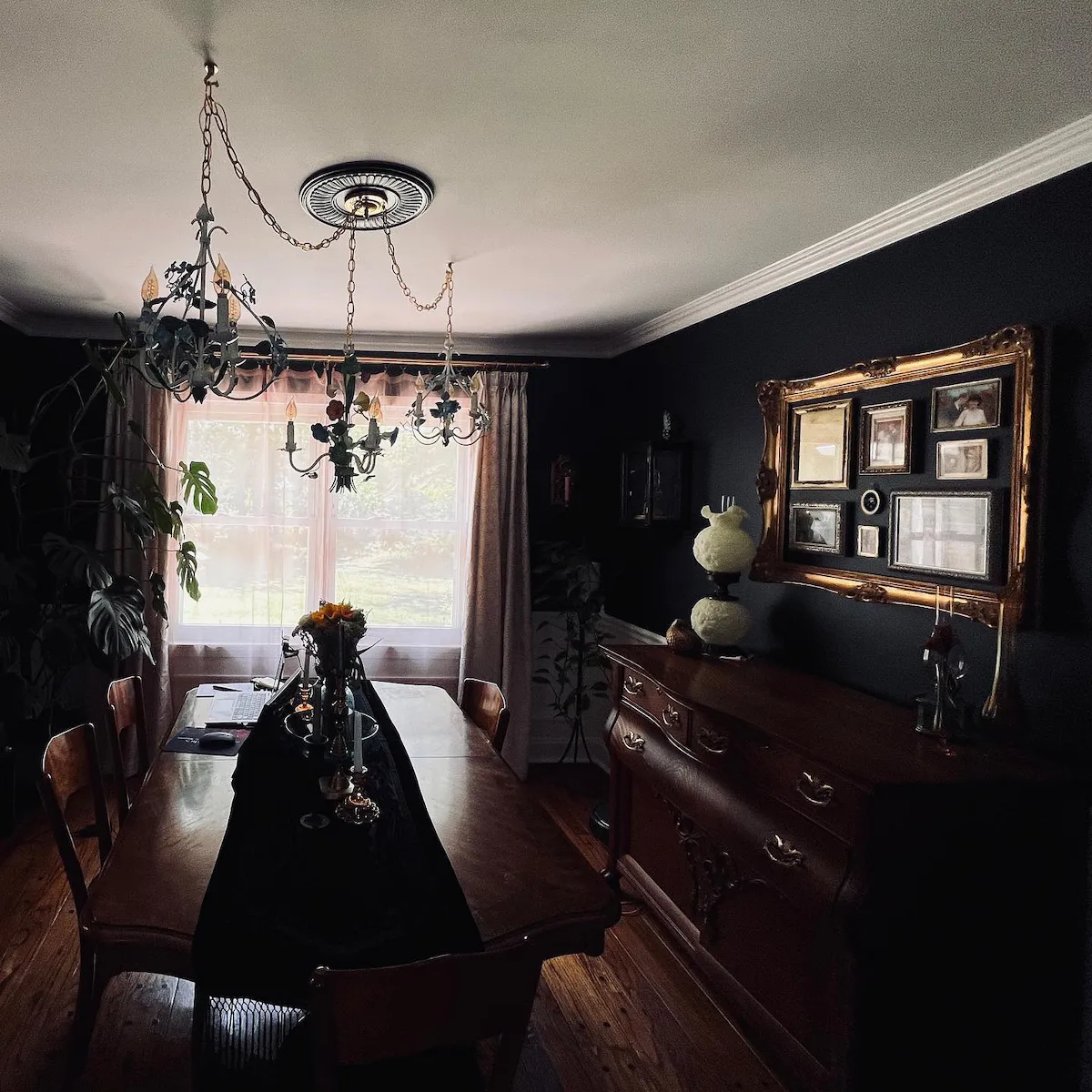 Bold Dining Room Update project detail