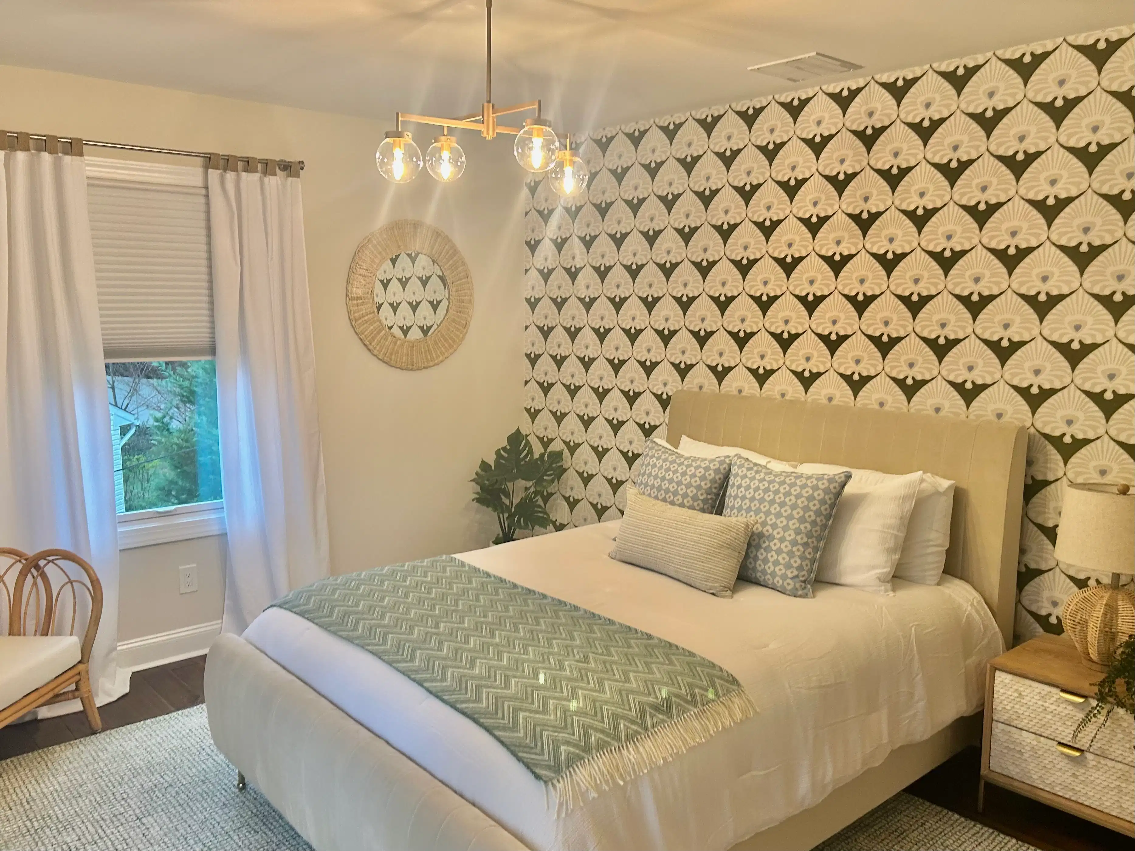 High-end interior painting using premium Sherwin-Williams products